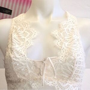 Victoria's Secret Cream Lace Chemise